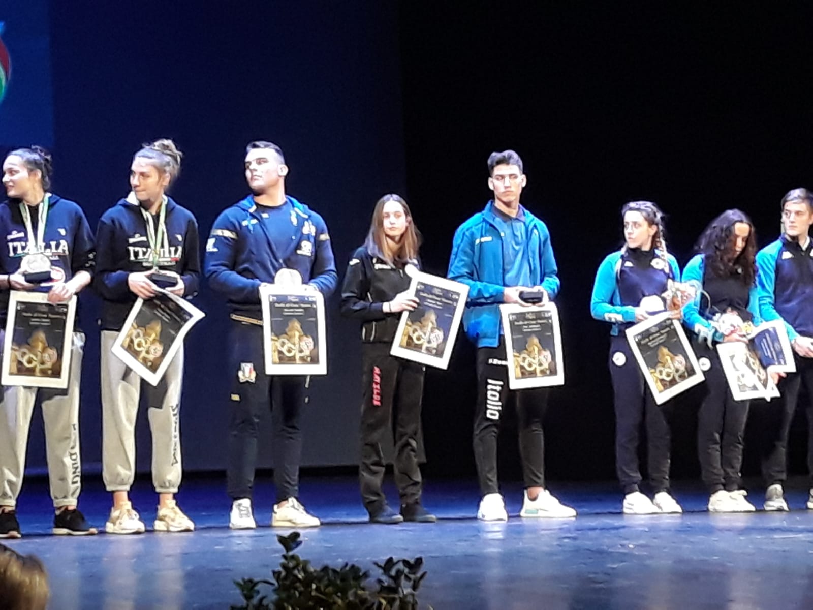 3483355d 007d 4d90 9739 791cb23bcee47FCA92F2 9B2D 4B24 0001 66699A9ADC28